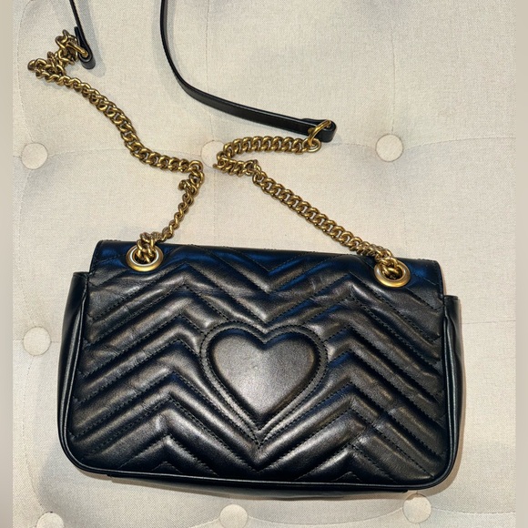 Gucci Marmont Small Shoulder Bag - Picture 3 of 5